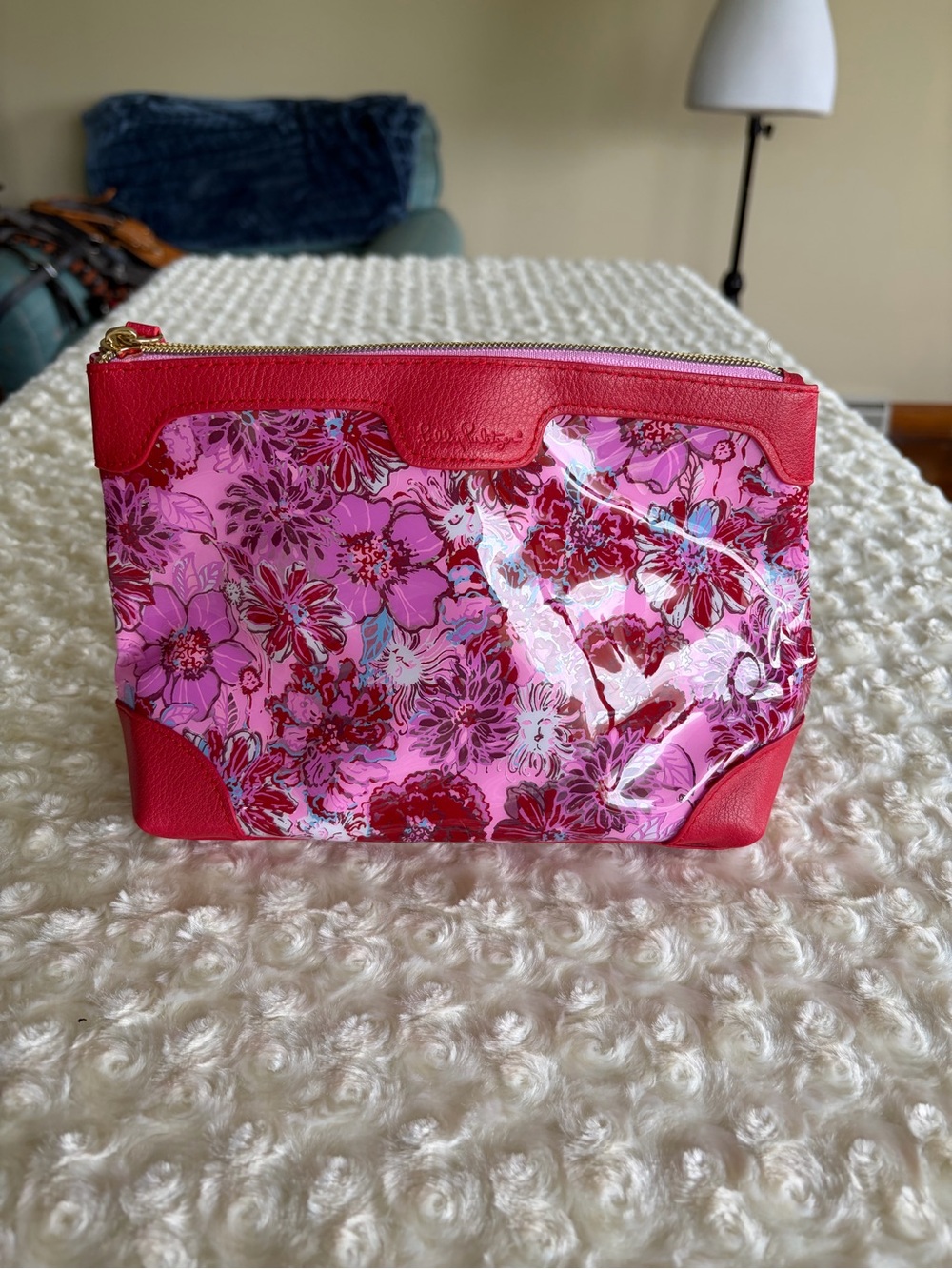 New Lilly Pulitzer Pink Floral Vinyl Cosmetic Pouch Makeup Bag